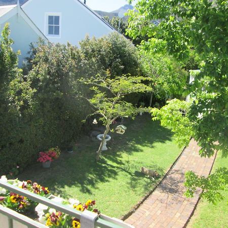 Villa-Roux Garden Cottage Franschhoek Bagian luar foto