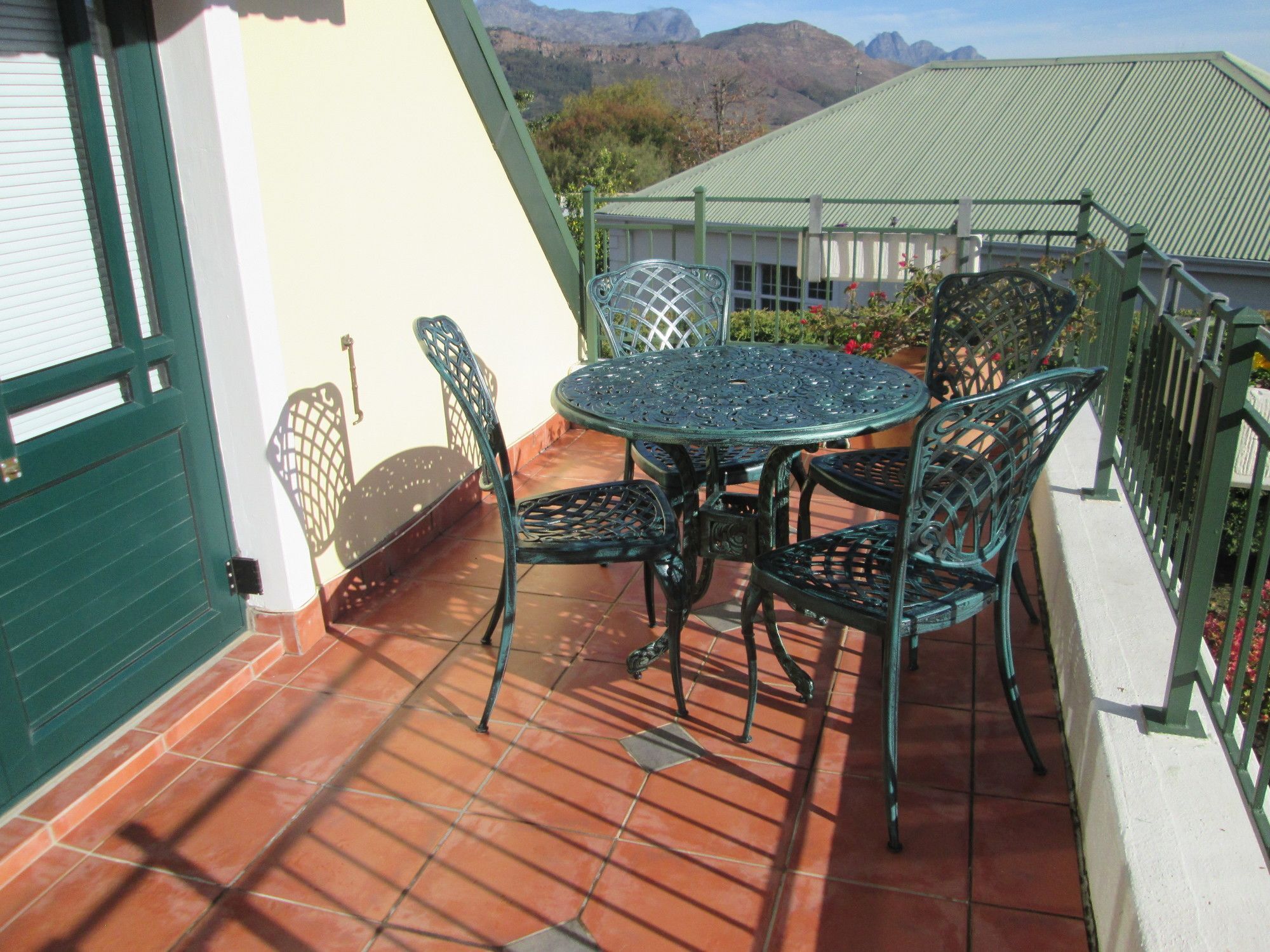 Villa-Roux Garden Cottage Franschhoek Bagian luar foto